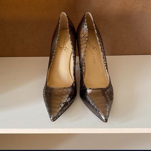 IVANKA TRUMP HEELS SIZE 9!!!!